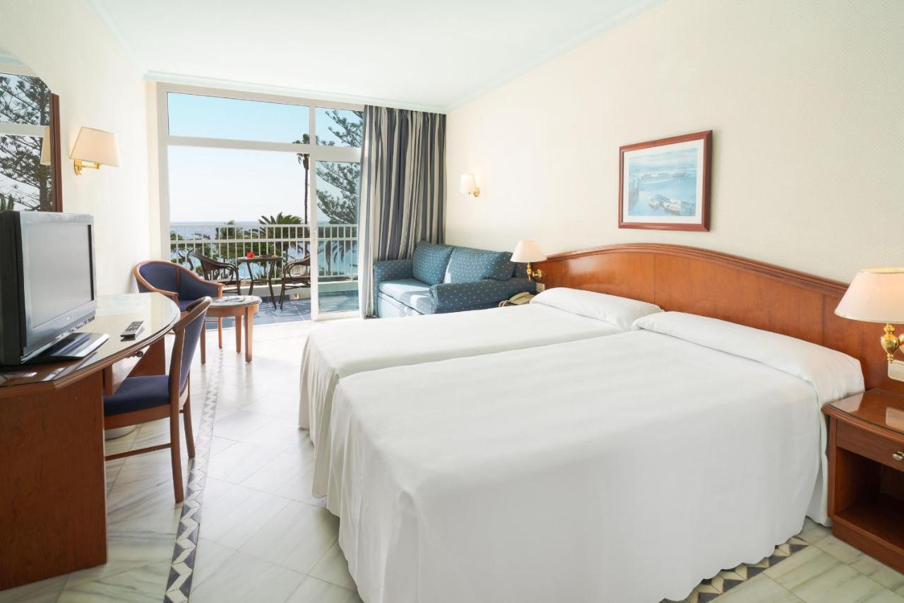 Vik Hotel San Antonio Puerto del Carmen  Eksteriør billede